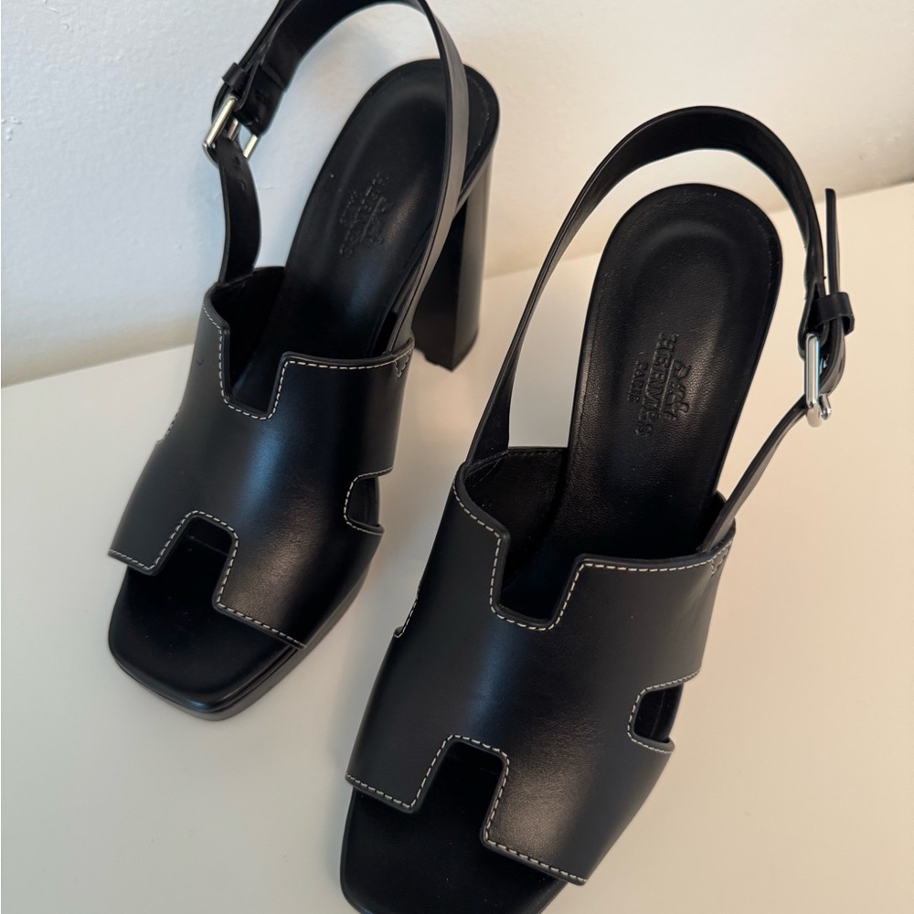 Hermes Eris 90 Black Leather Heels